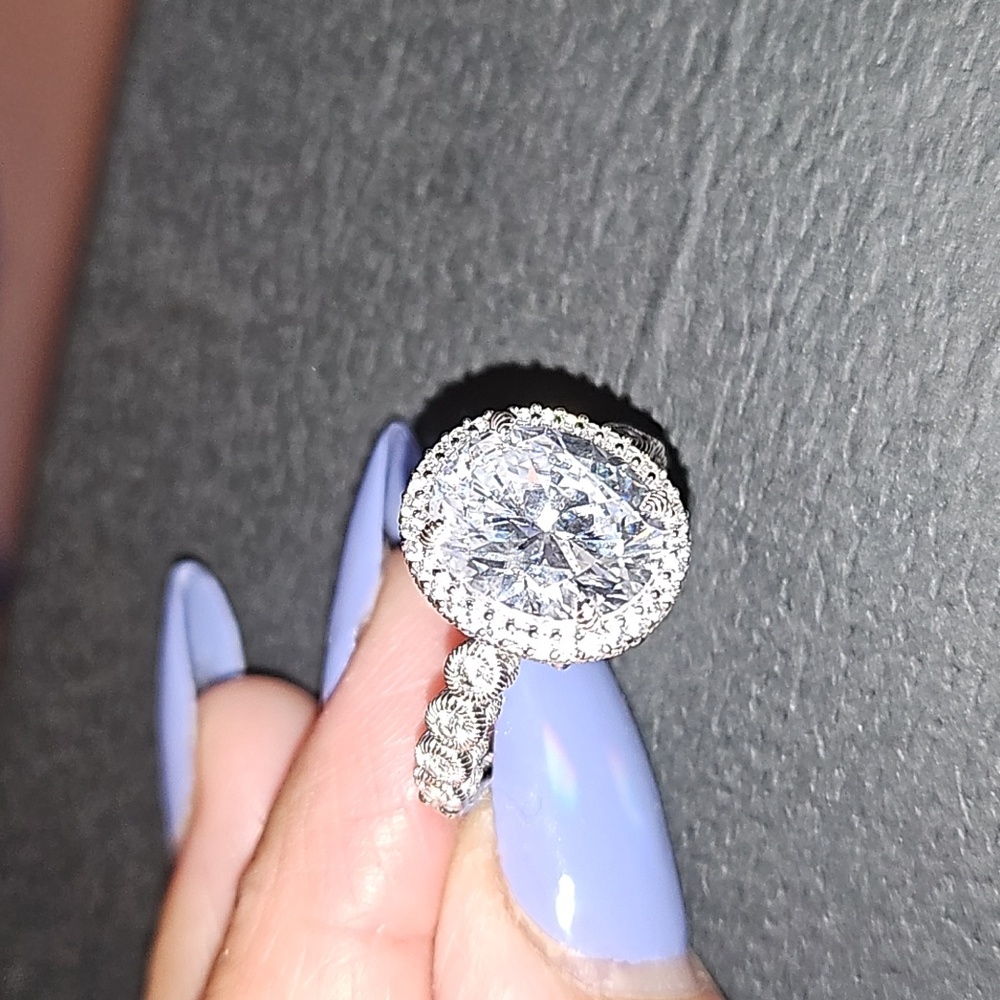 Stunning Silver Women's Ring with Crystal Accent